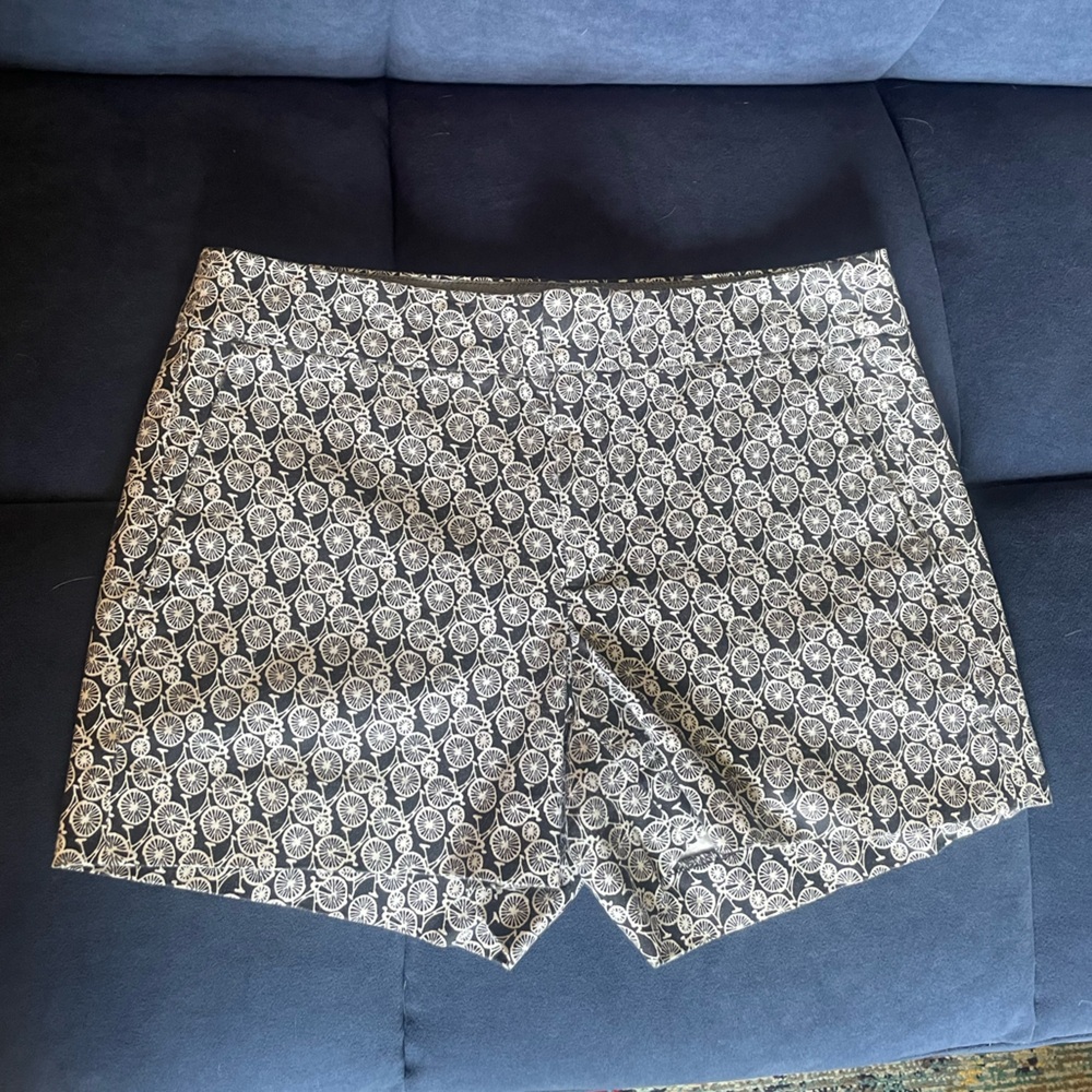 Banana Republic Bicycle Chino Shorts